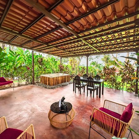 Hotel Rancho Cerro Azul La Fortuna 외부 사진