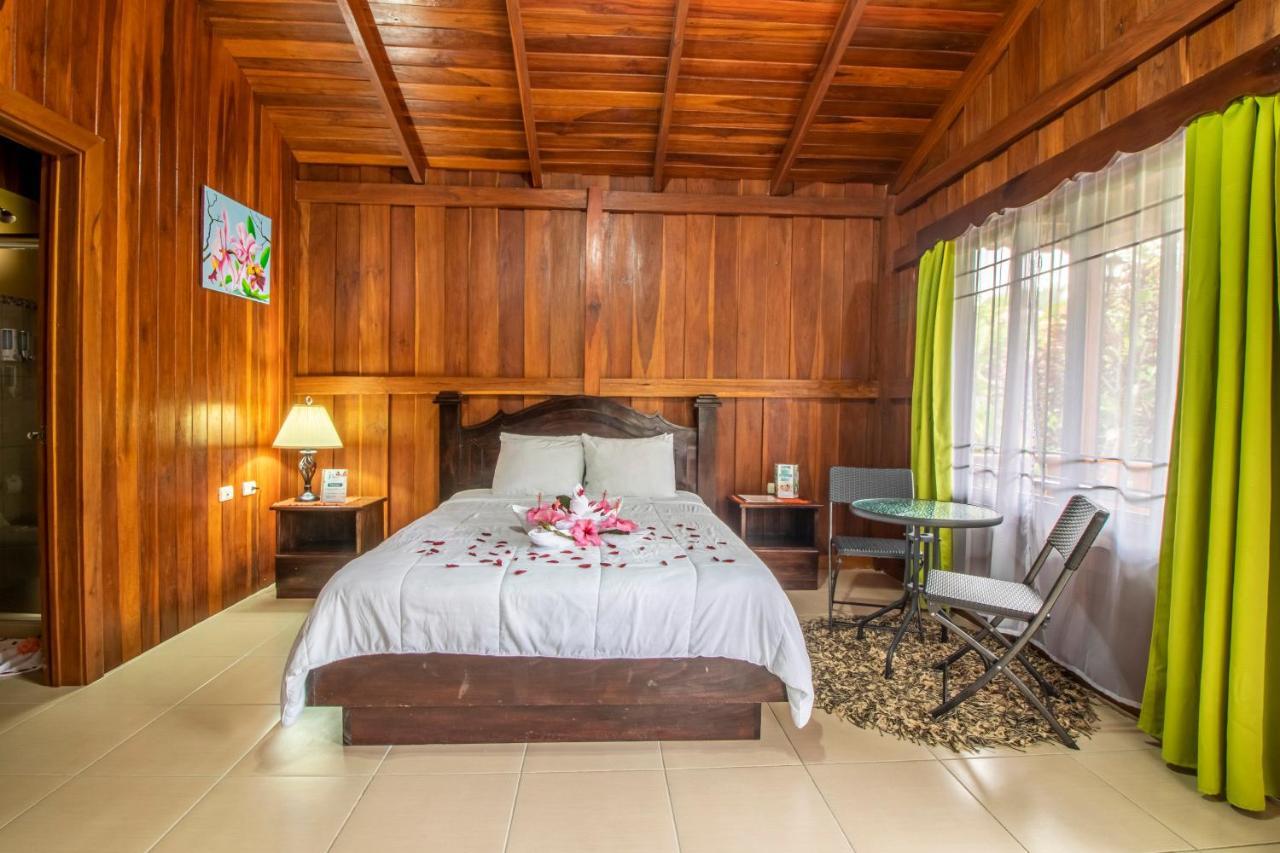 Hotel Rancho Cerro Azul La Fortuna 외부 사진