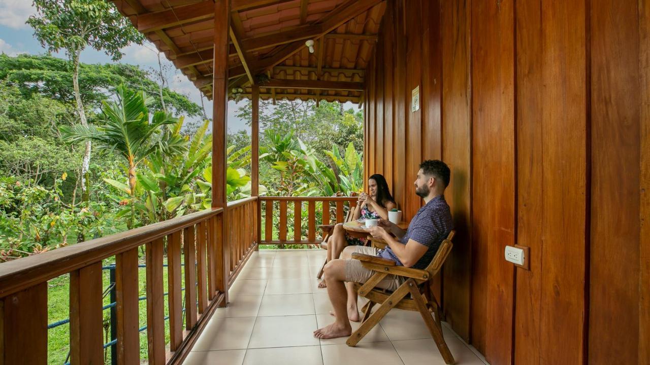 Hotel Rancho Cerro Azul La Fortuna 외부 사진