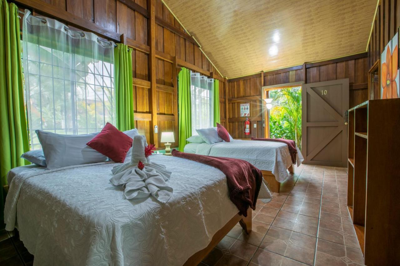 Hotel Rancho Cerro Azul La Fortuna 외부 사진