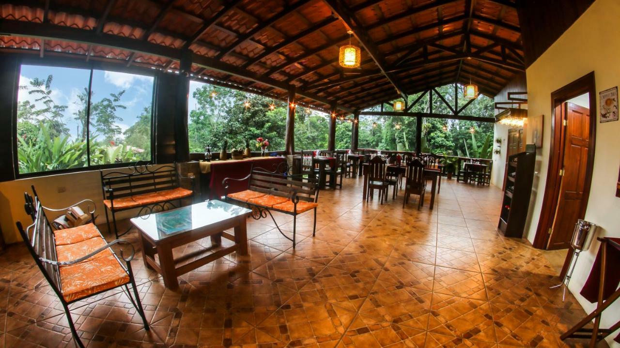Hotel Rancho Cerro Azul La Fortuna 외부 사진